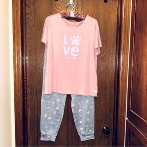 Life Is Good XL pajamas ‘LOVE’ Soft Pink Top And Gray bottom with paw prints New
